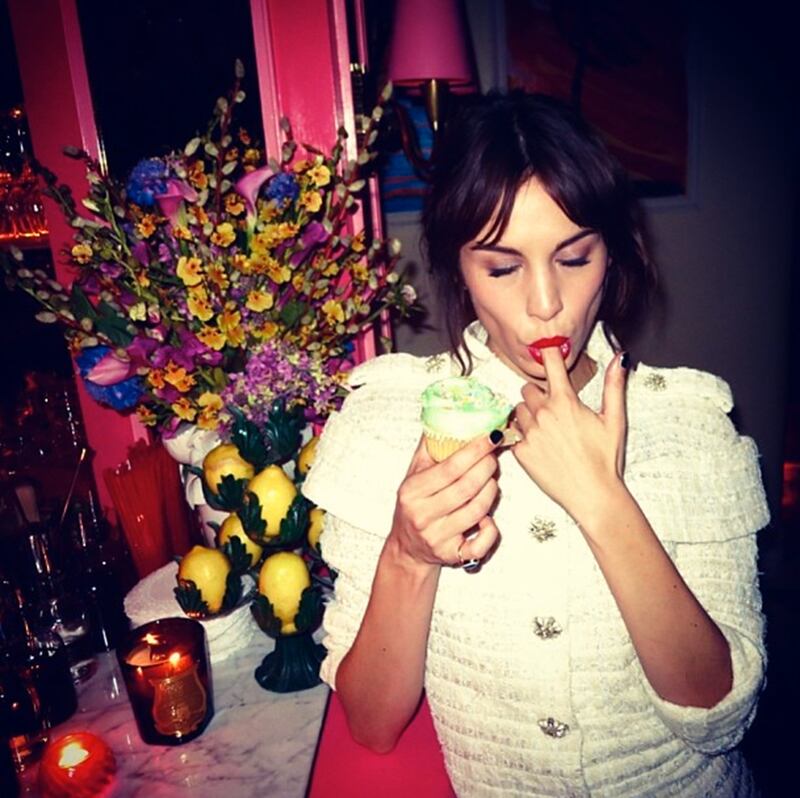 galleries/2013/11/10/the-11-best-fashion-instagrams/fashion-insta-blasberg_d7bply