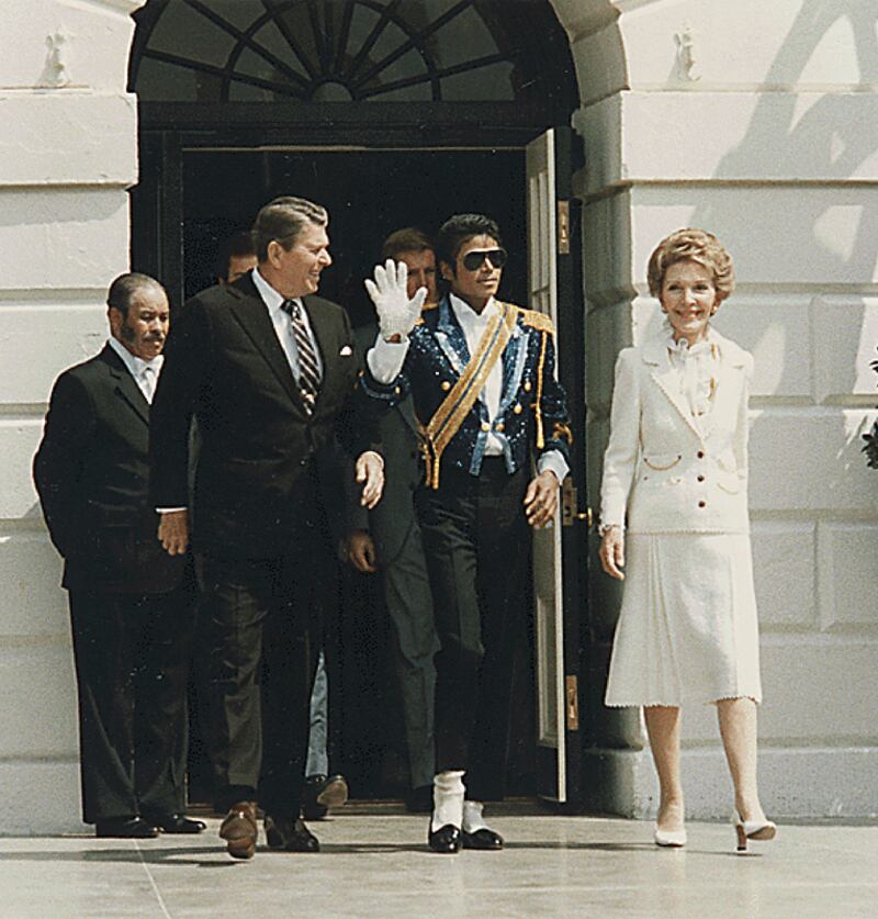 galleries/2011/07/05/nancy-reagan-turns-90-see-her-most-fashionable-looks/nancy-reagan-fashion-8_aeooos