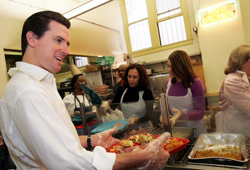 Gavin Newsom, Kimberly Guilfoyle and Kamala Harris volunteering at a church