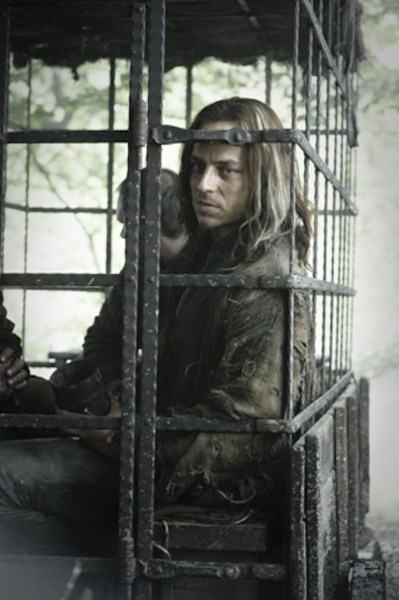 galleries/2012/03/28/game-of-thrones-who-s-who-in-season-2-photos/game-of-thrones-7_iaxixp