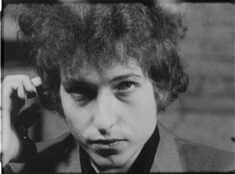 articles/2014/01/09/bob-dylan-filmed-by-andy-warhol-is-the-daily-pic-by-blake-gopnik/warholdylan-daily-pic_dydsqo