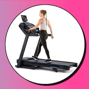 Horizon 7.0AT Treadmill Review | Scouted, The Daily Beast