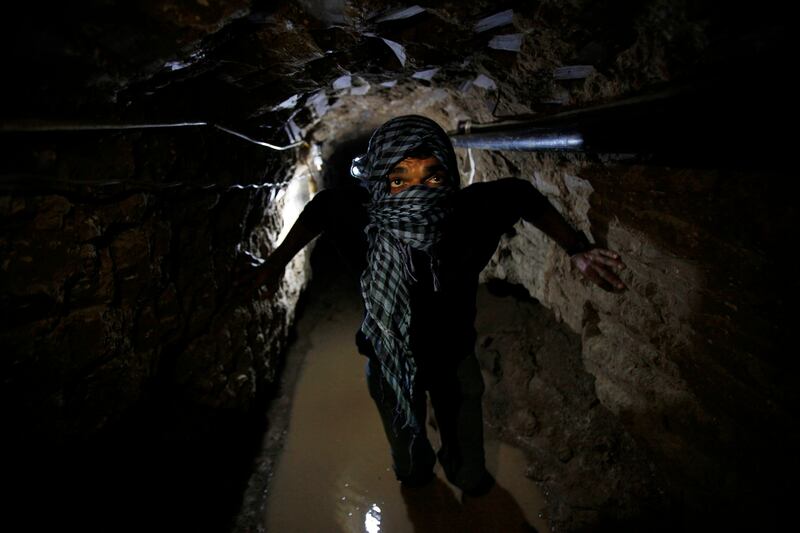 galleries/2014/07/18/gaza-underground-a-look-inside-palestinian-smuggling-tunnels-photos/140718-gaza-tunnels-5_j7myxi