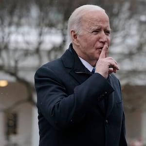 211222-lyin-biden-hero_l39wlx