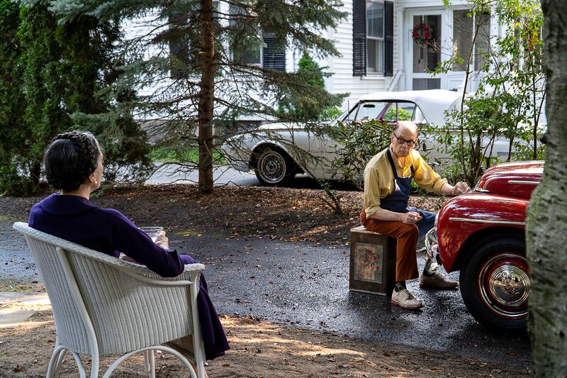 Photo still of David Hyde Pierce and Bebe Neuwirth in 'Julia'