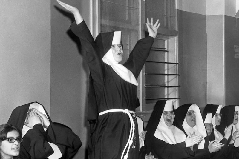 articles/2012/06/01/american-nuns-fight-back-against-vatican-crackdown/nuns-fight-back-pesta_abeptl