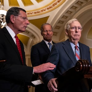 Senator Mitch McConnell seemingly froze mid-sentence during a press conference on Wednesday.