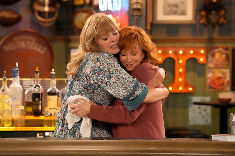 Melissa Peterman and Reba McEntire.