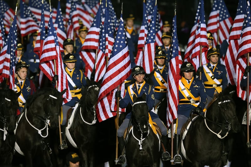 galleries/2013/01/21/president-obama-s-second-inauguration-photos/130121-inauguration-day-parade-horses_nmifoi