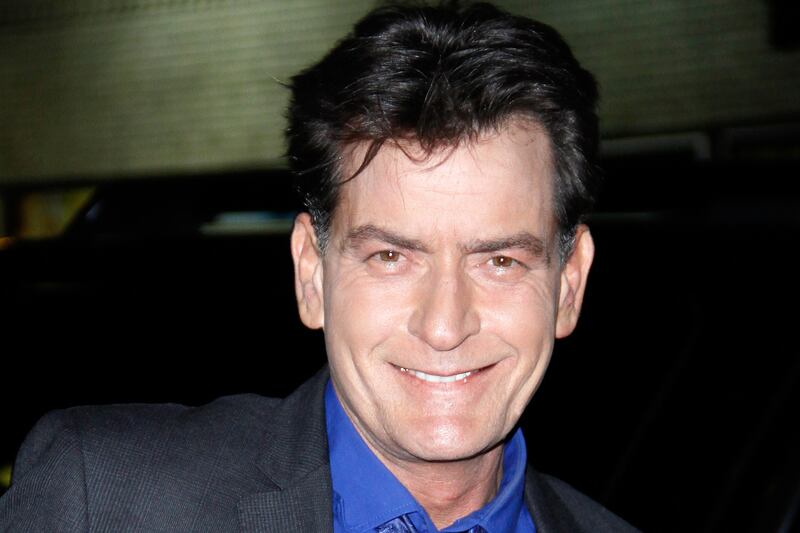 articles/2013/01/16/charlie-sheen-on-anger-management-lindsay-lohan-partying-more/130115-stern-sheen-tease_zgimzx