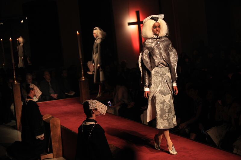 articles/2014/02/11/the-blessing-of-thom-browne-latest-collection/thombrowne-gal-05_dcy8bd