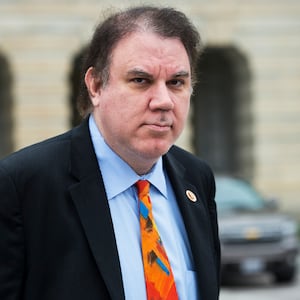 210803-Bredderman-grifter-AlanGrayson-pocketed-cash-tease_qechcy