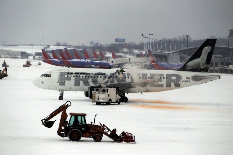 galleries/2013/02/26/winter-storms-slam-the-midwest-photos/snow-storm-midwest-8_r8begy