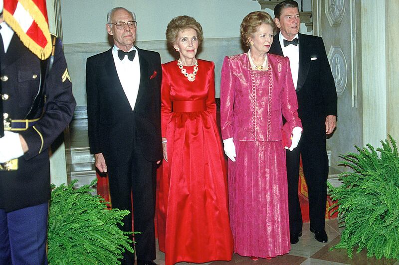 galleries/2013/04/08/margaret-thatcher-s-best-style-through-the-years-photos/130408-Thatcher-fashion-08_enzwl3