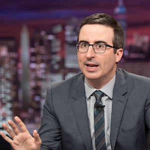 170403-wilstein-john-oliver-tease_c1n2vn_lmica6_mqjmeb