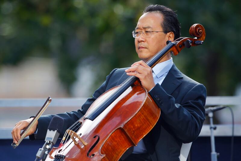 galleries/2011/09/11/911-memorial-ceremony-10th-anniversary-obama-bush-photos/911-memorial-yoyo-ma-gal_xvcpsi