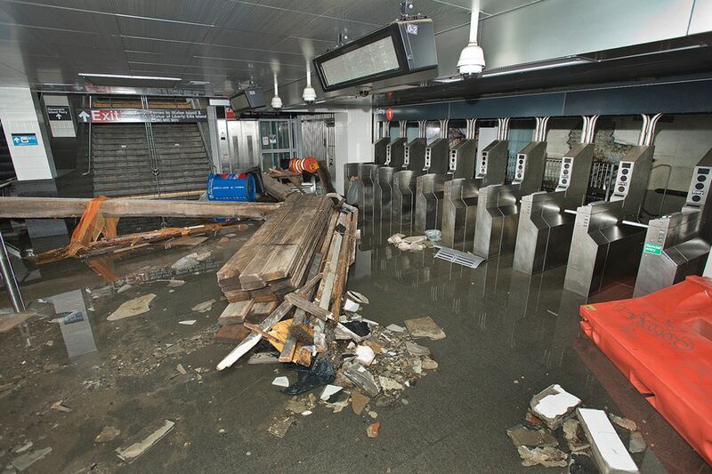 articles/2012/11/04/hurricane-sandy-s-lesson-for-flood-proofing-a-subway/dzieza-subways-flooding-tease-embed_wmsojc