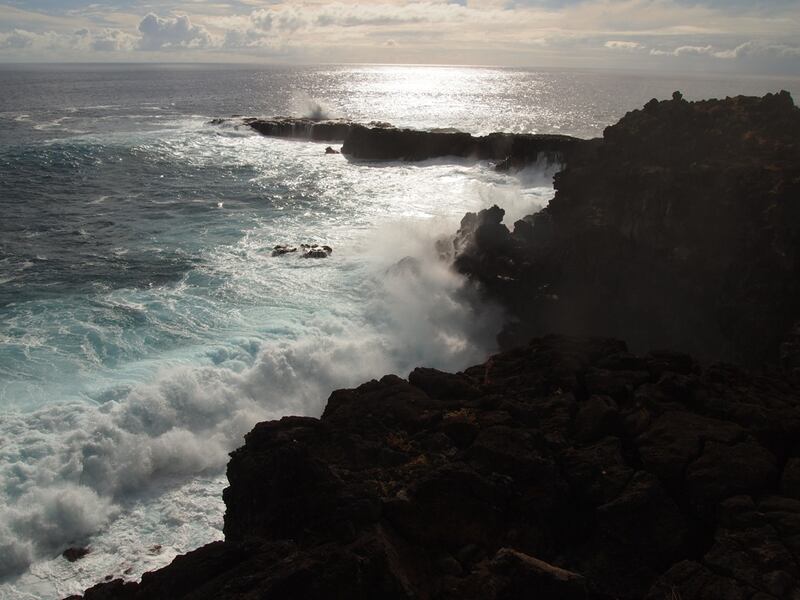 galleries/2013/08/02/stunning-images-from-easter-island-photos/easter-island-12_koett3