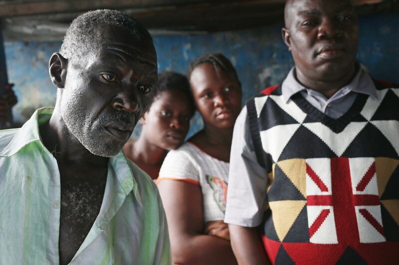 galleries/2014/08/21/violence-and-chaos-ensue-as-panic-spreads-in-liberia-photos/140821-ebola-liberia-4_gehhah