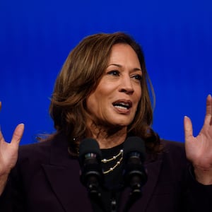 Kamala Harris tips off possible veepstakes victor.