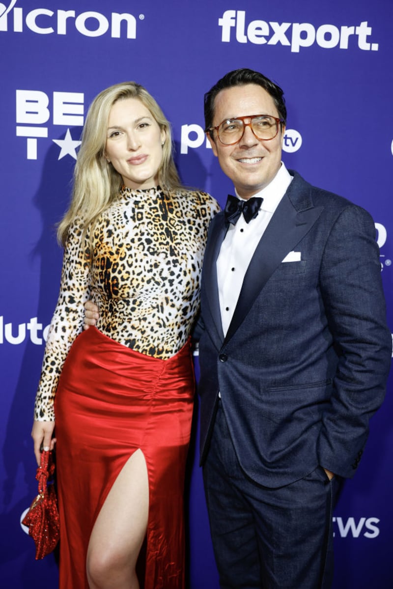 Ryan Lizza and Olivia Nuzzi pose together.