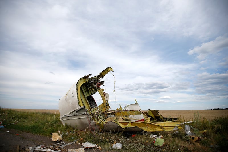 articles/2015/07/17/how-we-know-russia-shot-down-mh17/150716-miller-mh17-embed2_rgevlp