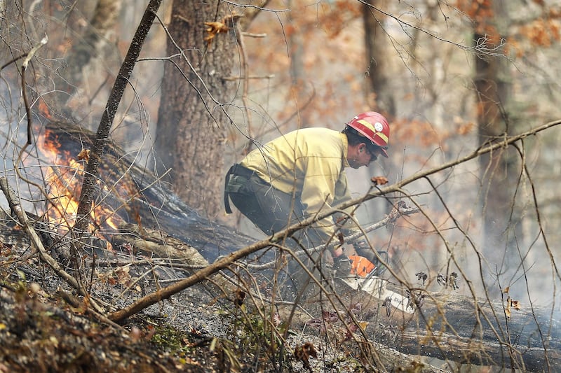 galleries/2016/11/29/tennesse-wildfires/161129-Tenn-wildfire-GAL-05_wuyscb