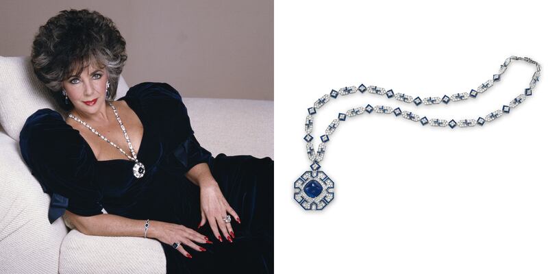 galleries/2011/12/08/elizabeth-taylor-auction-at-christie-s-photos/sapphire-necklace-elizabeth-taylor-jewelry-auction-photos_rfwn6l