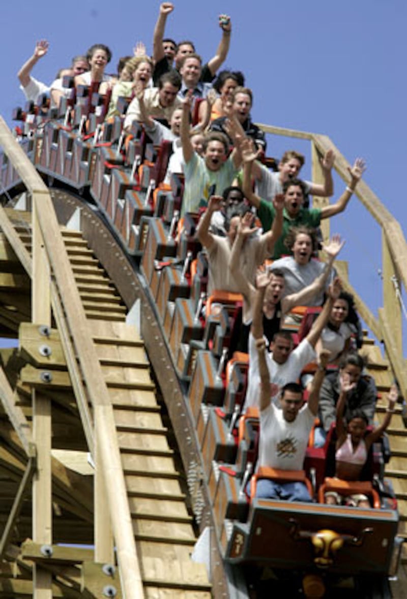 galleries/2010/07/30/most-dangerous-amusement-park-rides/dangerous-kids-rides---wooden-roller-coaster_afkh73