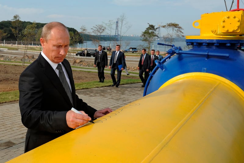 articles/2014/02/26/why-putin-hates-fracking/140225-dickey-putin_i7jct8