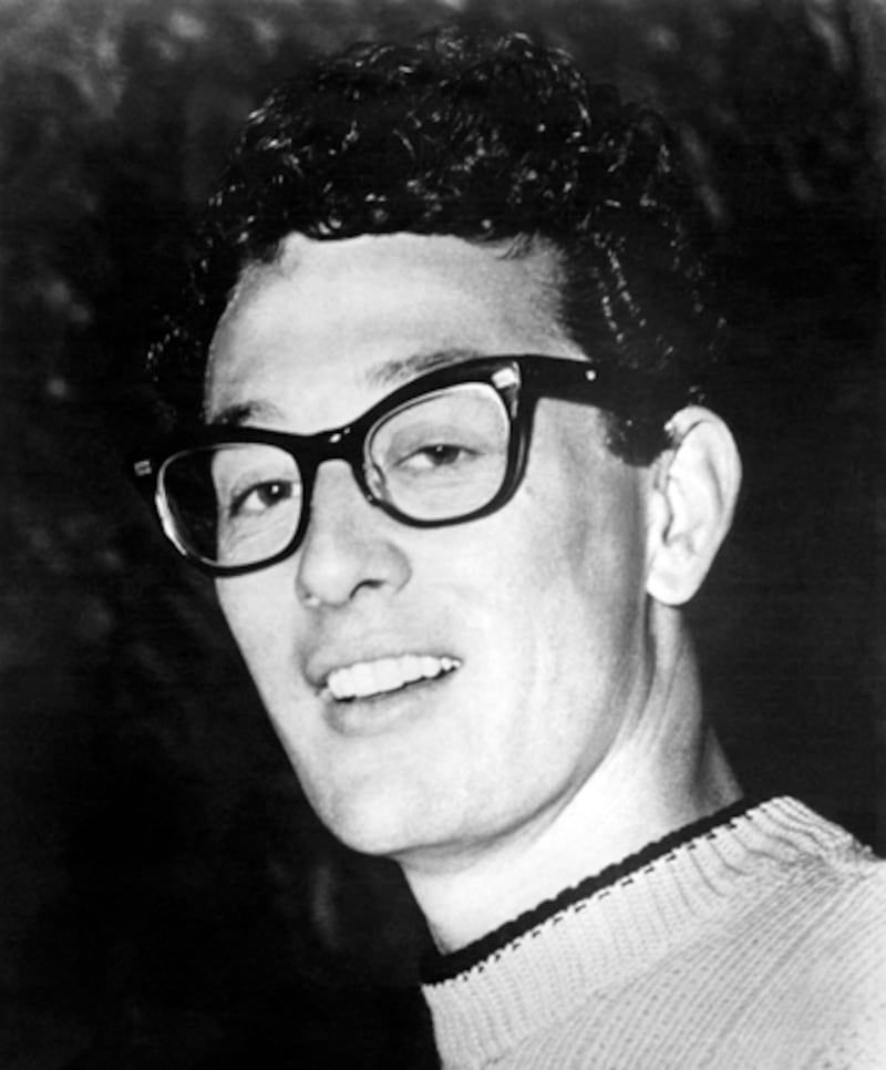 galleries/2011/12/14/buddy-holly-s-famous-glasses-more-stars-in-spectacles/celeb-with-glasses-buddy-holly_kkrwfk