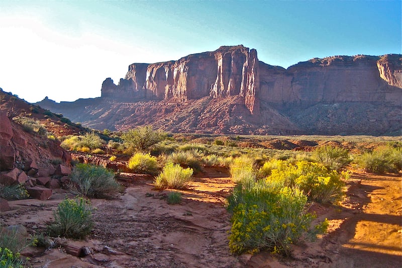 articles/2012/02/03/monument-valley-from-the-eyes-of-a-krazy-kat-and-john-ford-fan/monument-valley-tease_jndr79