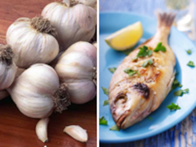 articles/2010/03/18/10-power-food-combos/food-combos---garlic-and-fish_afohmr