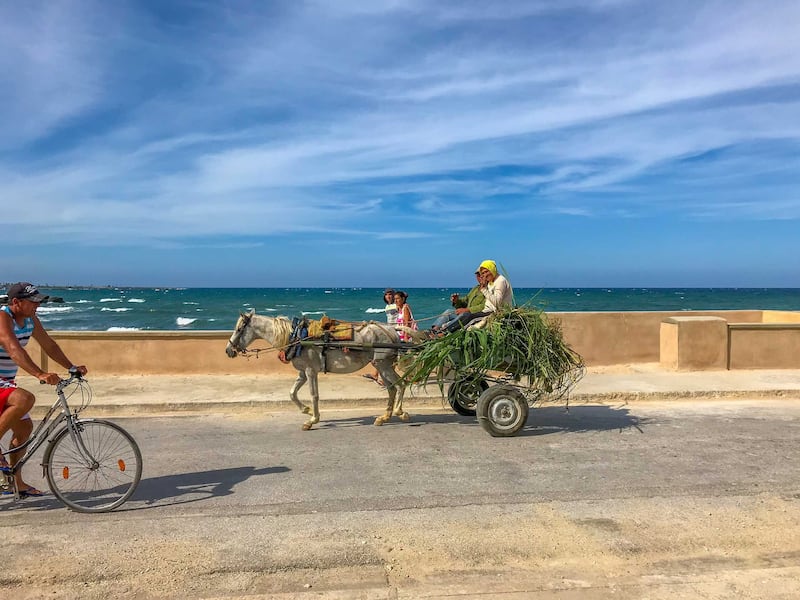 180928-brooklyn-crossing-cuba-bike-embed-4_mljdzf