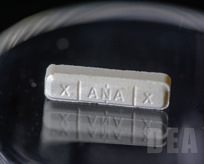 Xanax_authentic_frontw_20watermark_r4t20t