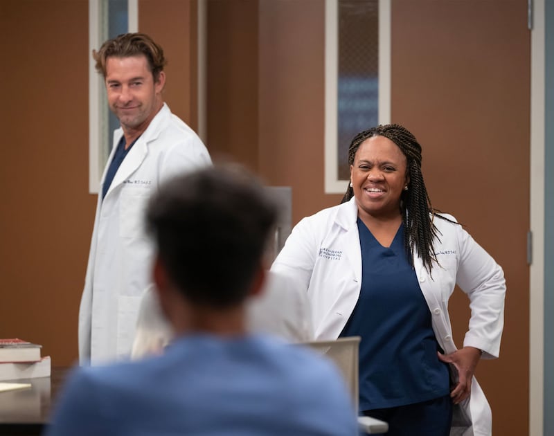 Scott Speedman and Chandra Wilson