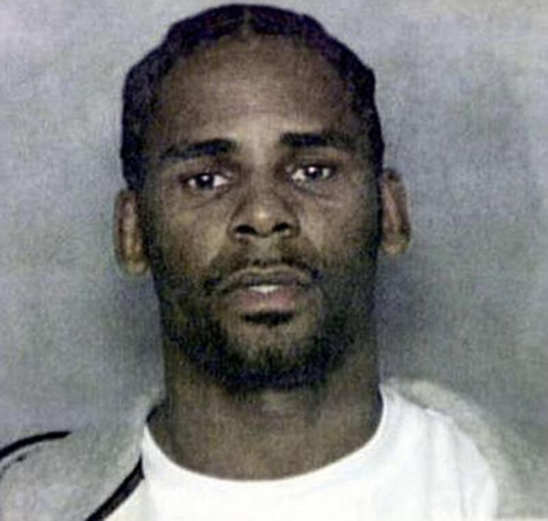 galleries/2010/10/27/most-arrested/most-arrested---r-kelly_mbot7v