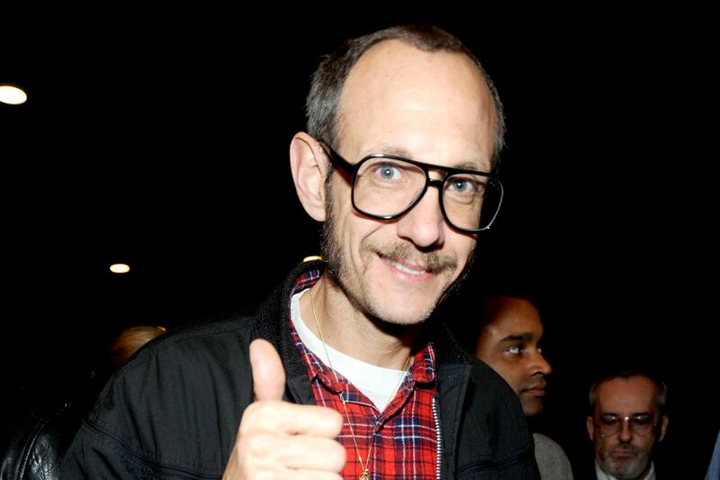 articles/2014/04/21/terry-richardson-allegedly-bargains-vogue-shoot-for-sex-gwyneth-paltrow-s-goop-is-swimming-in-debt/140421-terry-richardson-cheat_jpgomf