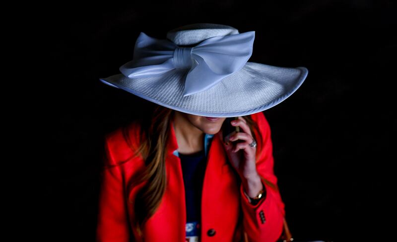 galleries/2017/05/06/the-best-hats-from-the-kentucky-derby/170506-kentucky-derby-hats-3_fy5lnj