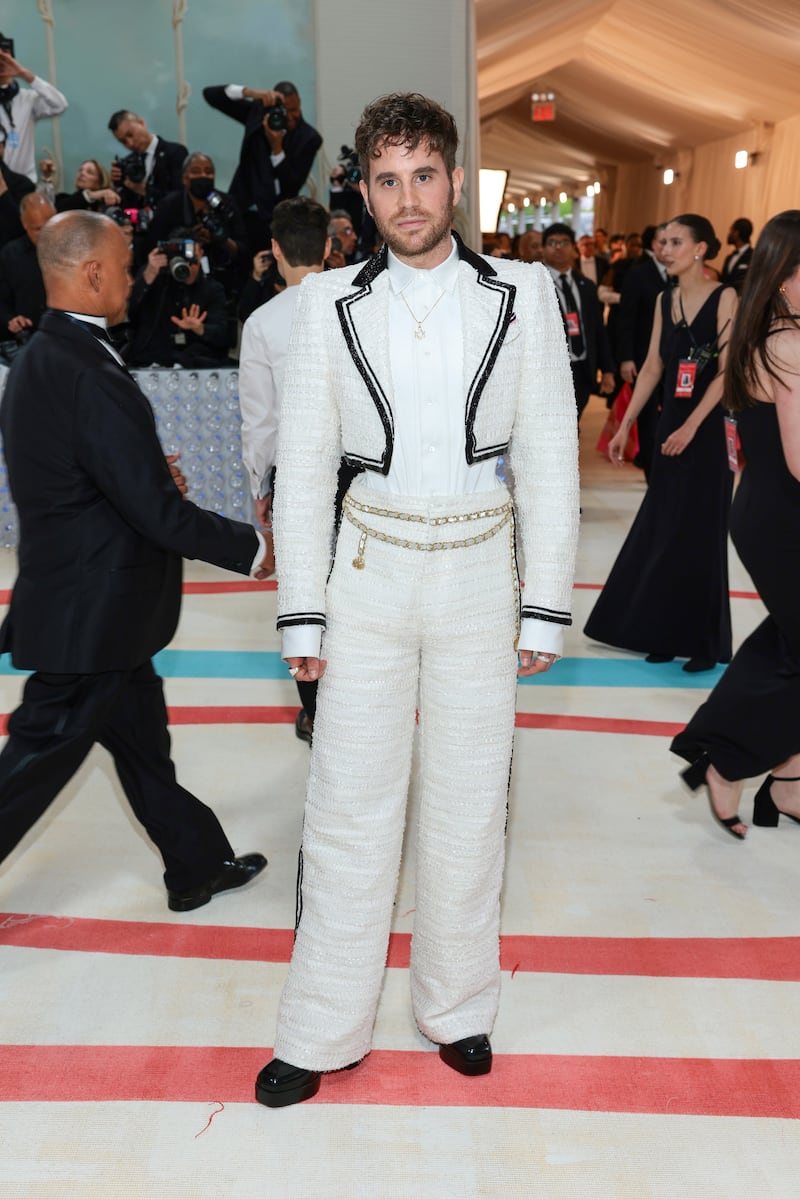 230501-met-gala-ben-platt_kqkaec