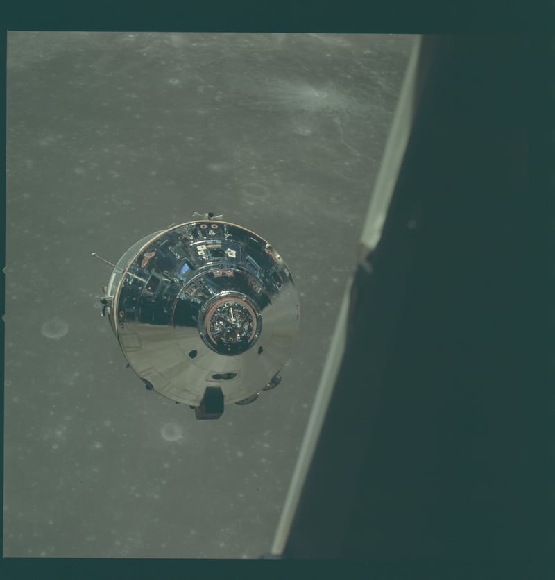 galleries/2015/10/04/a-brief-history-of-the-apollo-mission-photos/151004-apollo-missions-05_pchau7