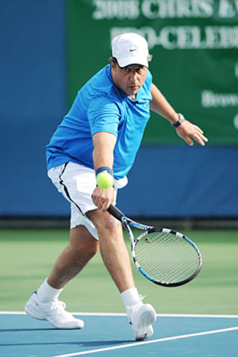 galleries/2009/09/02/a-list-tennis-aces/celebrity-tennis-players---jon-lovitz_qfk6zj