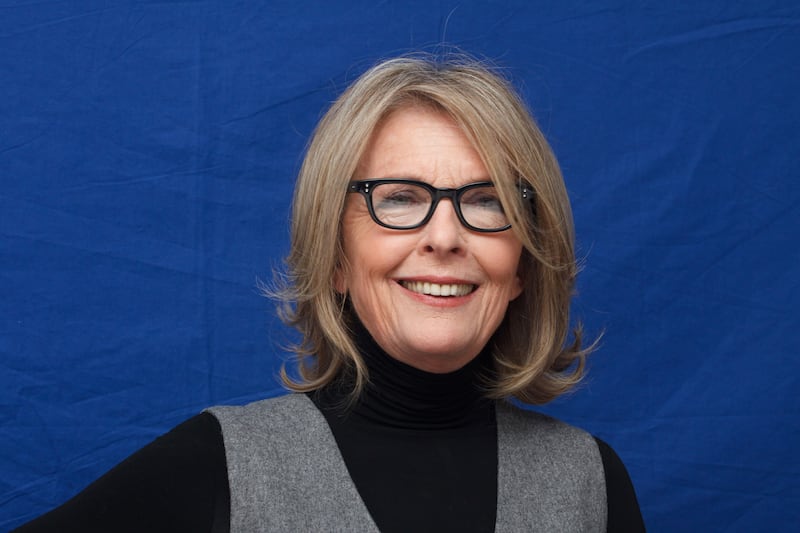 articles/2014/05/19/diane-keaton-refuses-to-give-in-to-aging/140518-diane-keaton-tease_sbaewz