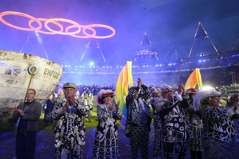 articles/2012/07/27/olympics-opening-ceremony-review-london-goes-wild/london-opening-ceremony-sykes_ywambq