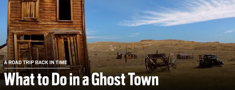 WhatToDoInAGhostTown_ehn4qo