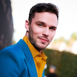 211121-nicholas-hoult-great-tease-01_ieafmb