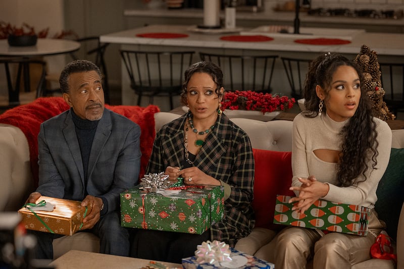 Tim Meadows, Judy Reyes, and Ash Santos.