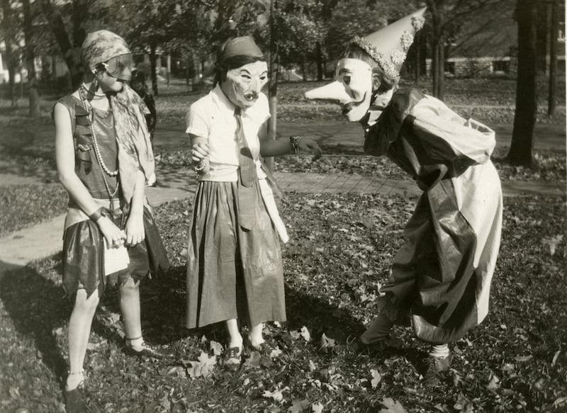 galleries/2010/10/27/vintage-kids-halloween/vintage-kids-halloween-3_rvkucc