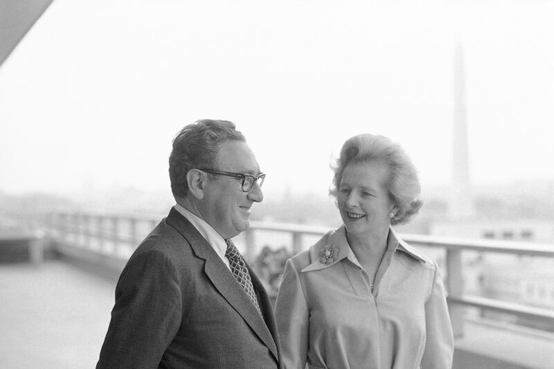 galleries/2013/04/08/a-look-at-the-life-of-the-iron-lady-photos/margaret-thatcher-obituary-kissinger_j4m5kl