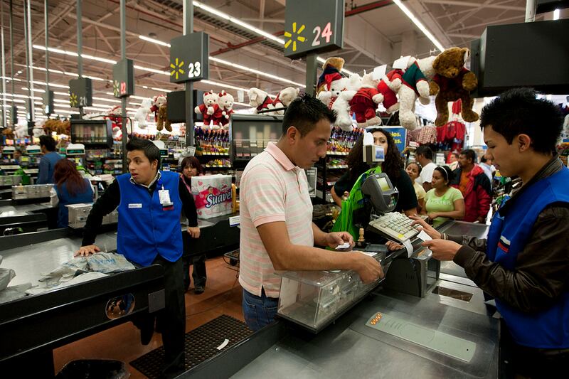 articles/2012/04/24/wal-mart-in-mexico/walmart-scandals-mexico-bribery_jrpqog